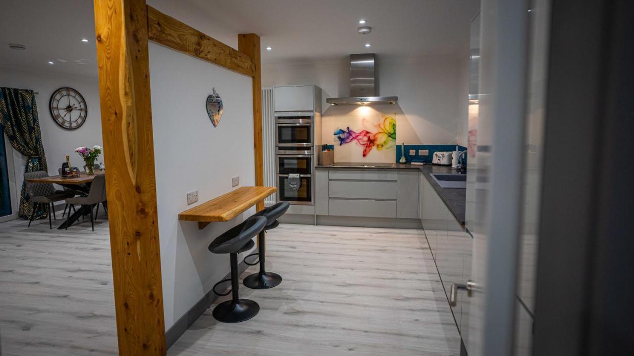 Heather House , Luxury Holiday House In Питлохри Екстериор снимка