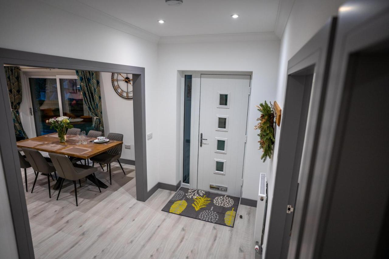 Heather House , Luxury Holiday House In Питлохри Екстериор снимка