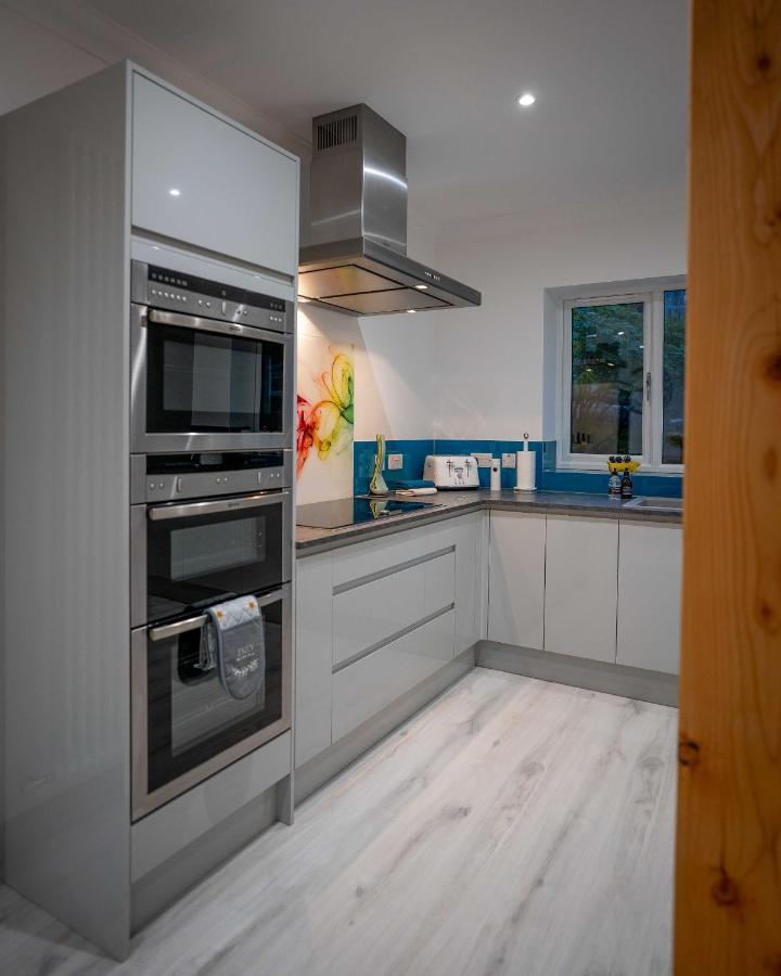 Heather House , Luxury Holiday House In Питлохри Екстериор снимка